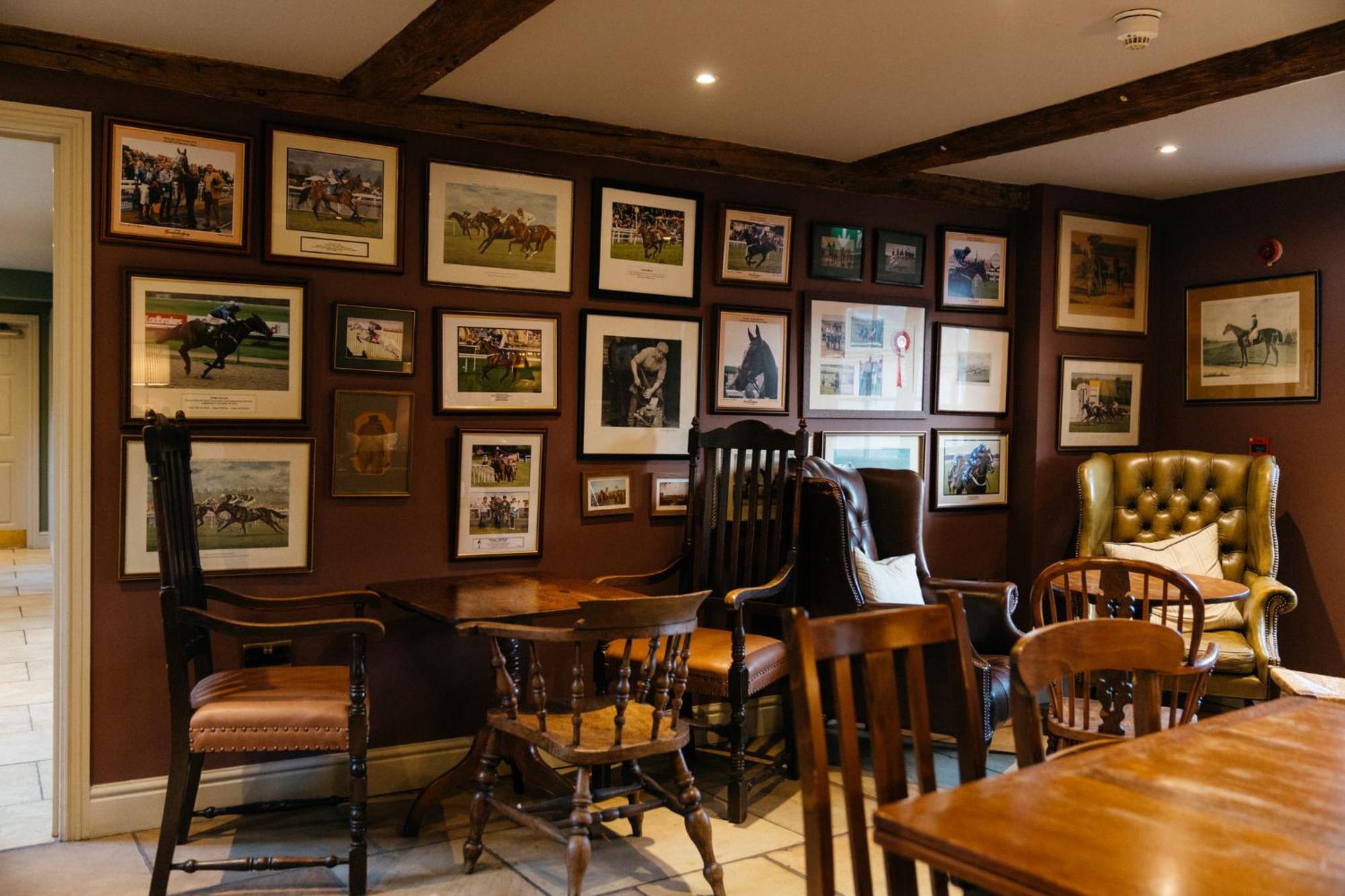 The Crown, Bildeston 호텔 외부 사진